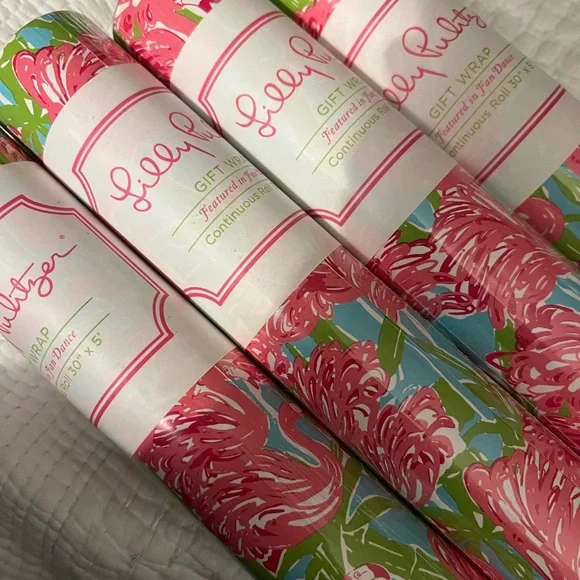 NEW Lilly Pulitzer Gift Wrap Rolls in “Fan Dance” flamingo pattern 3 rolls - Picture 2 of 5